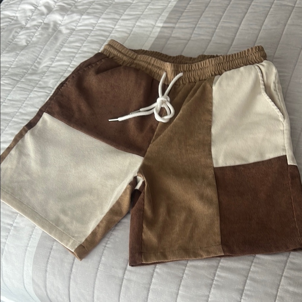 NEW (SHEIN) Matchstick velvet Patchwork Shorts size M